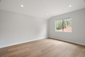 13746 Valleyheart Drive-40