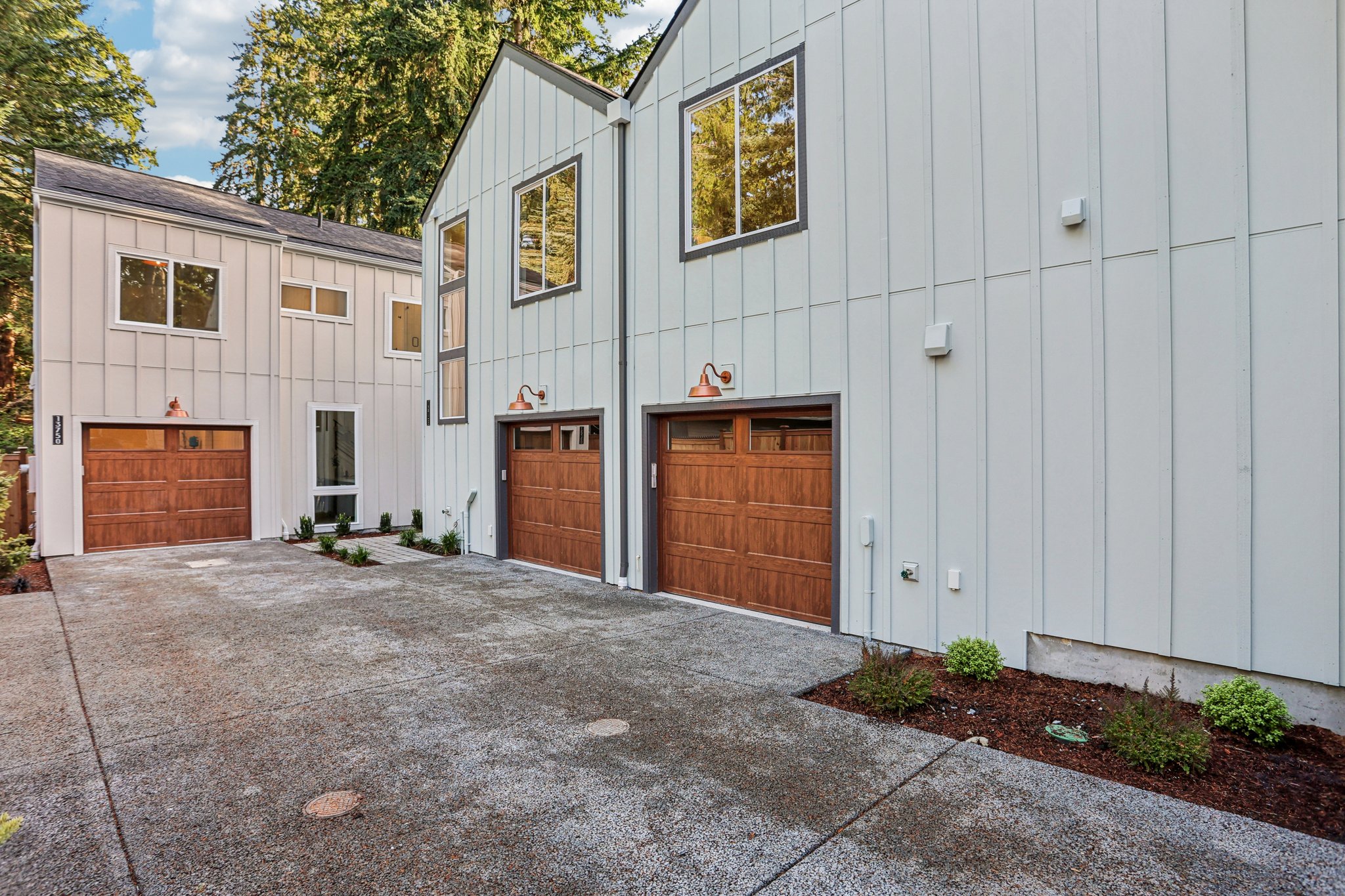 Stone Ave N-S2011-003.jpg