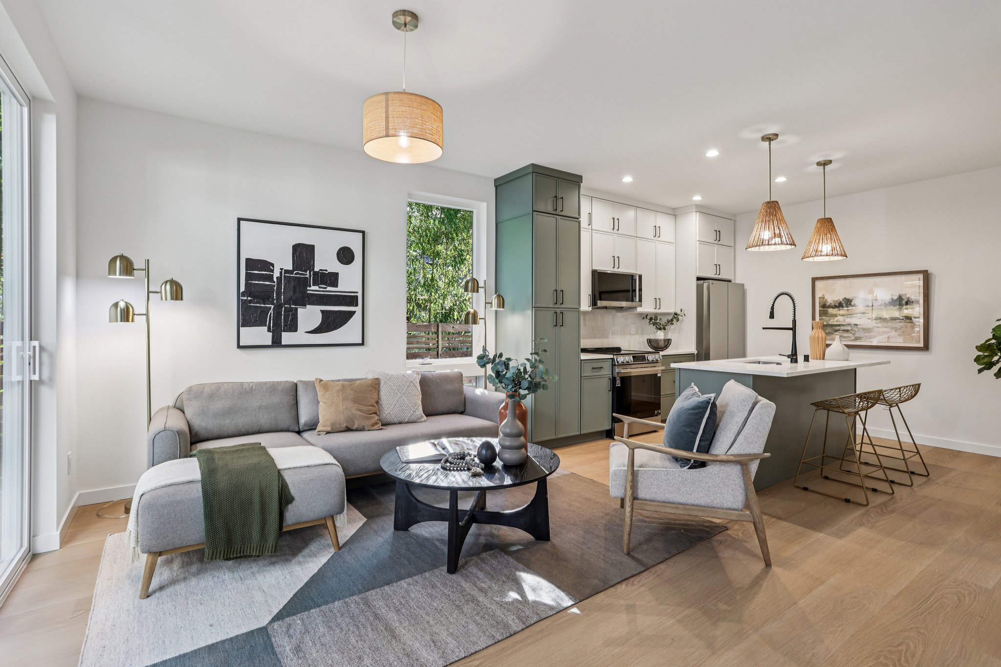 Stone Ave N-S2011-006.jpg