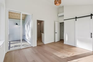 Stone Ave N-S2011-013.jpg