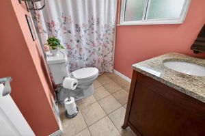  Photo 32