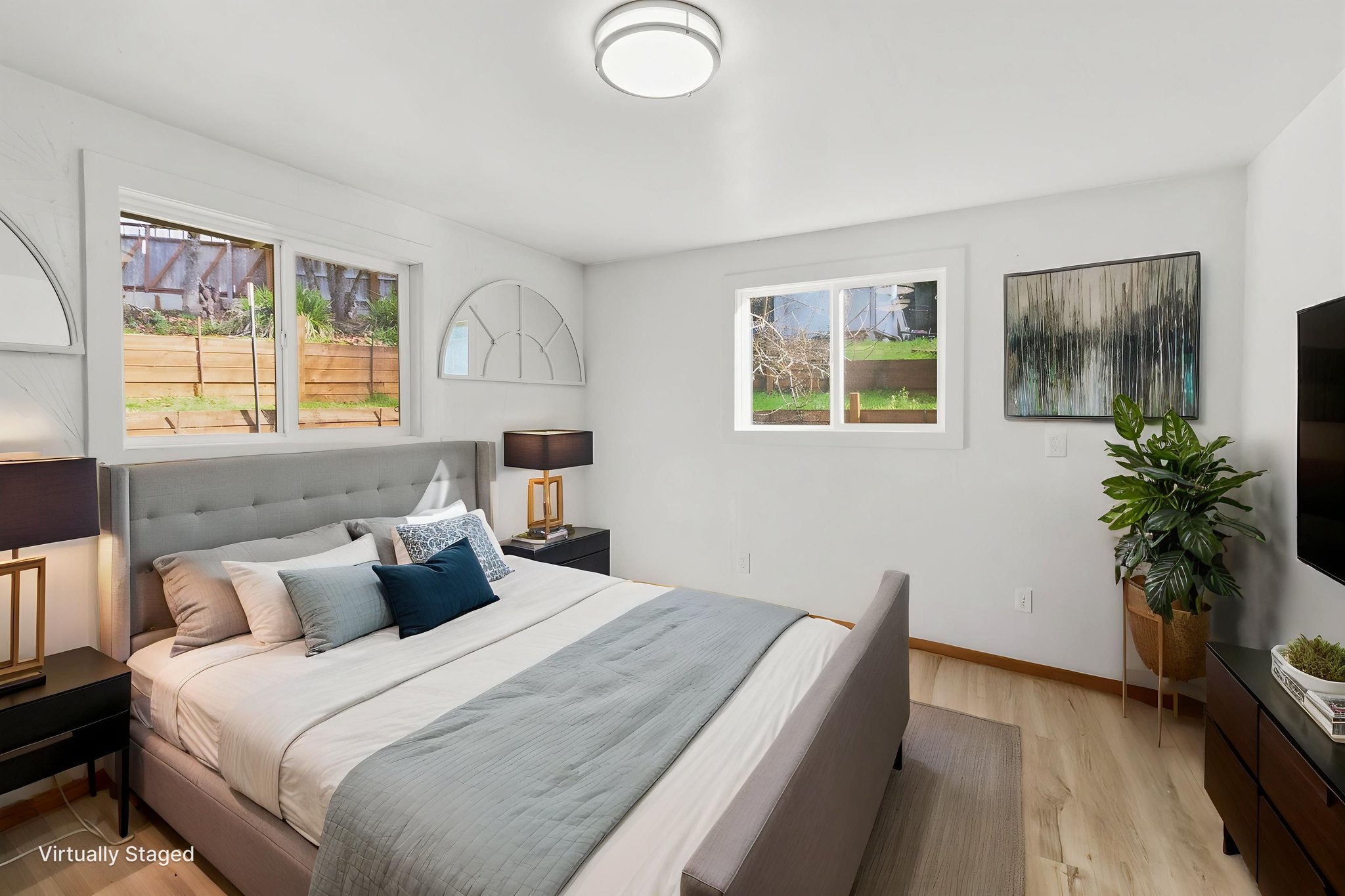 IMG_9366 virtually staged.jpeg