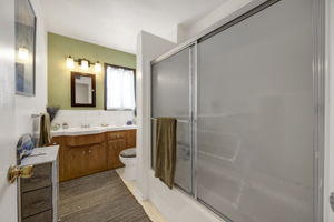  Photo 27