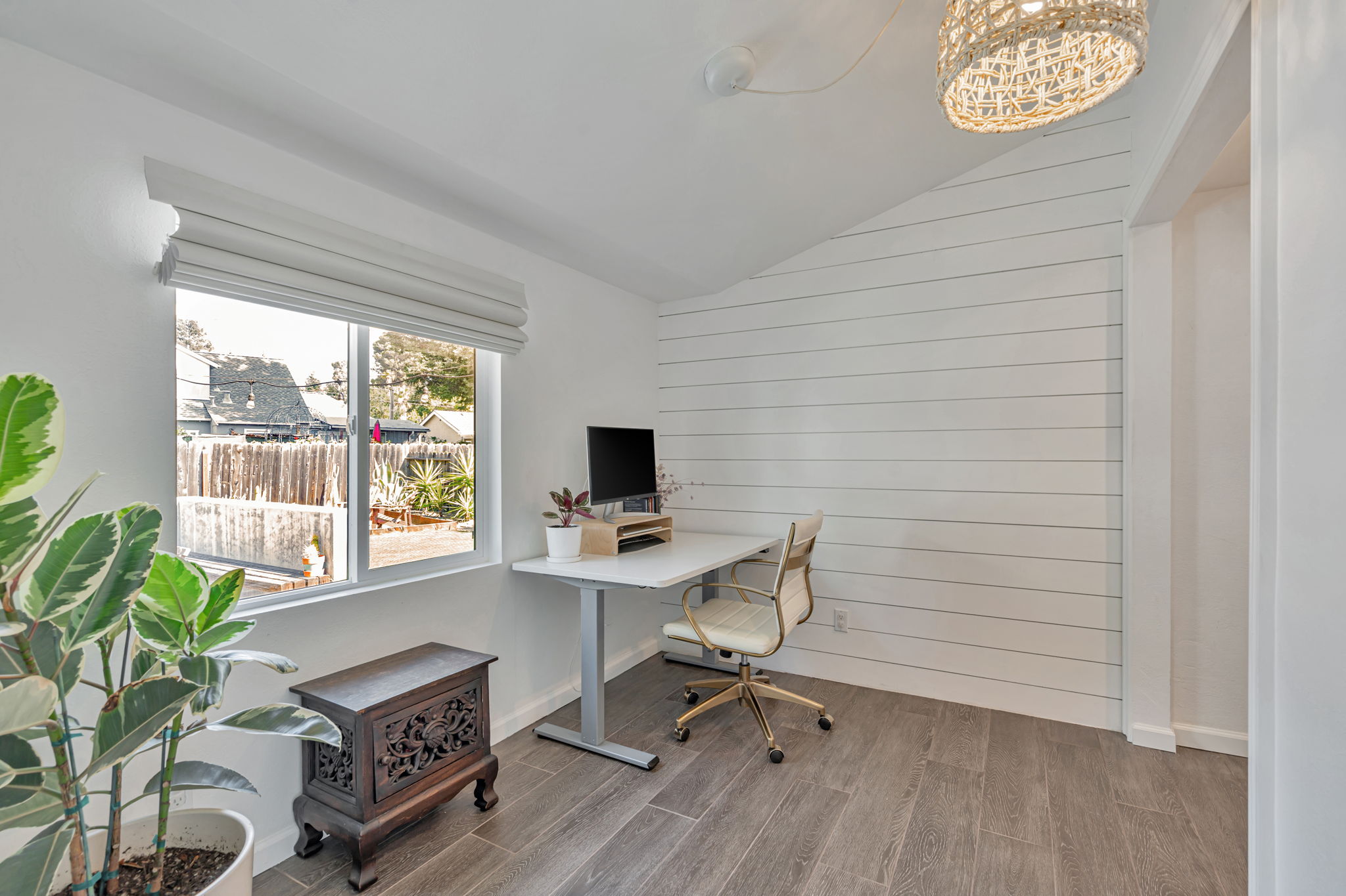 020_1376 Rosal Ln