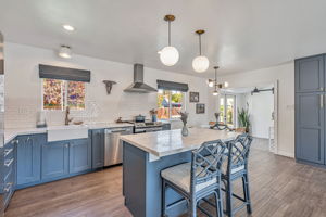 011_1376 Rosal Ln