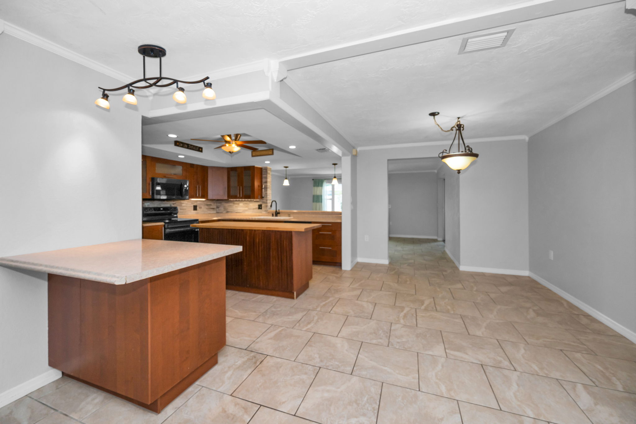 Kitchen-Dining Room