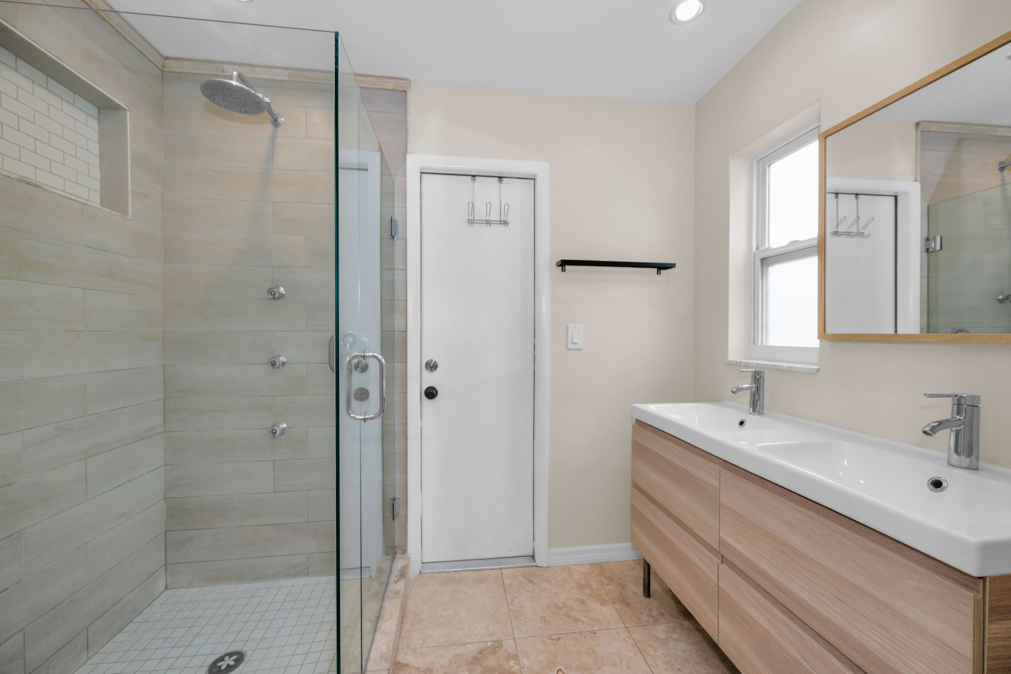 Primary Bathroom1a