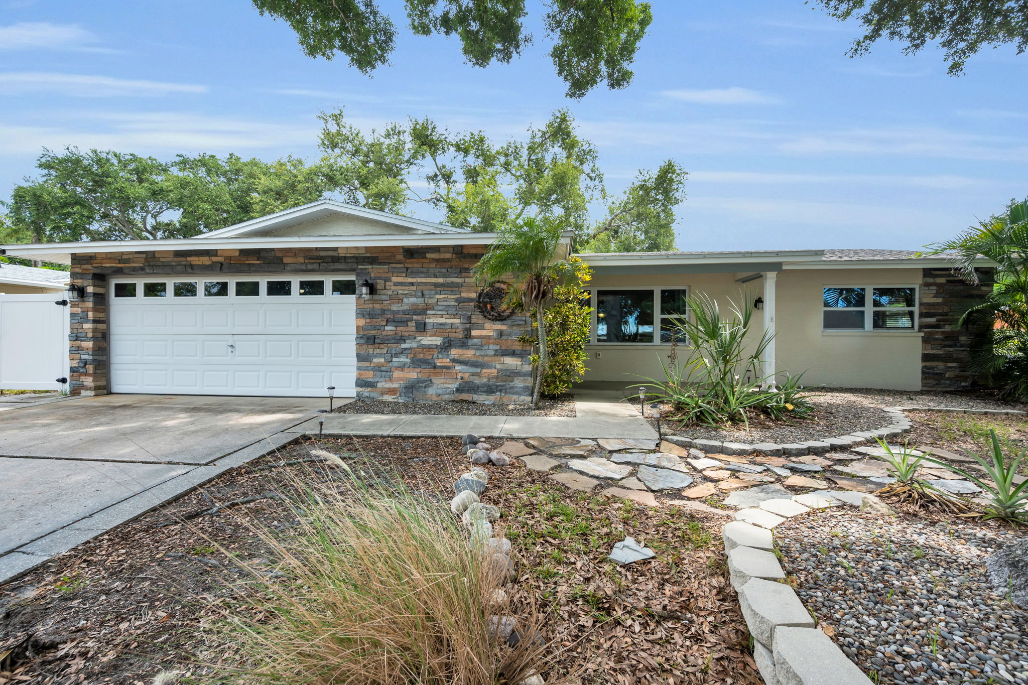 Front Exterior1