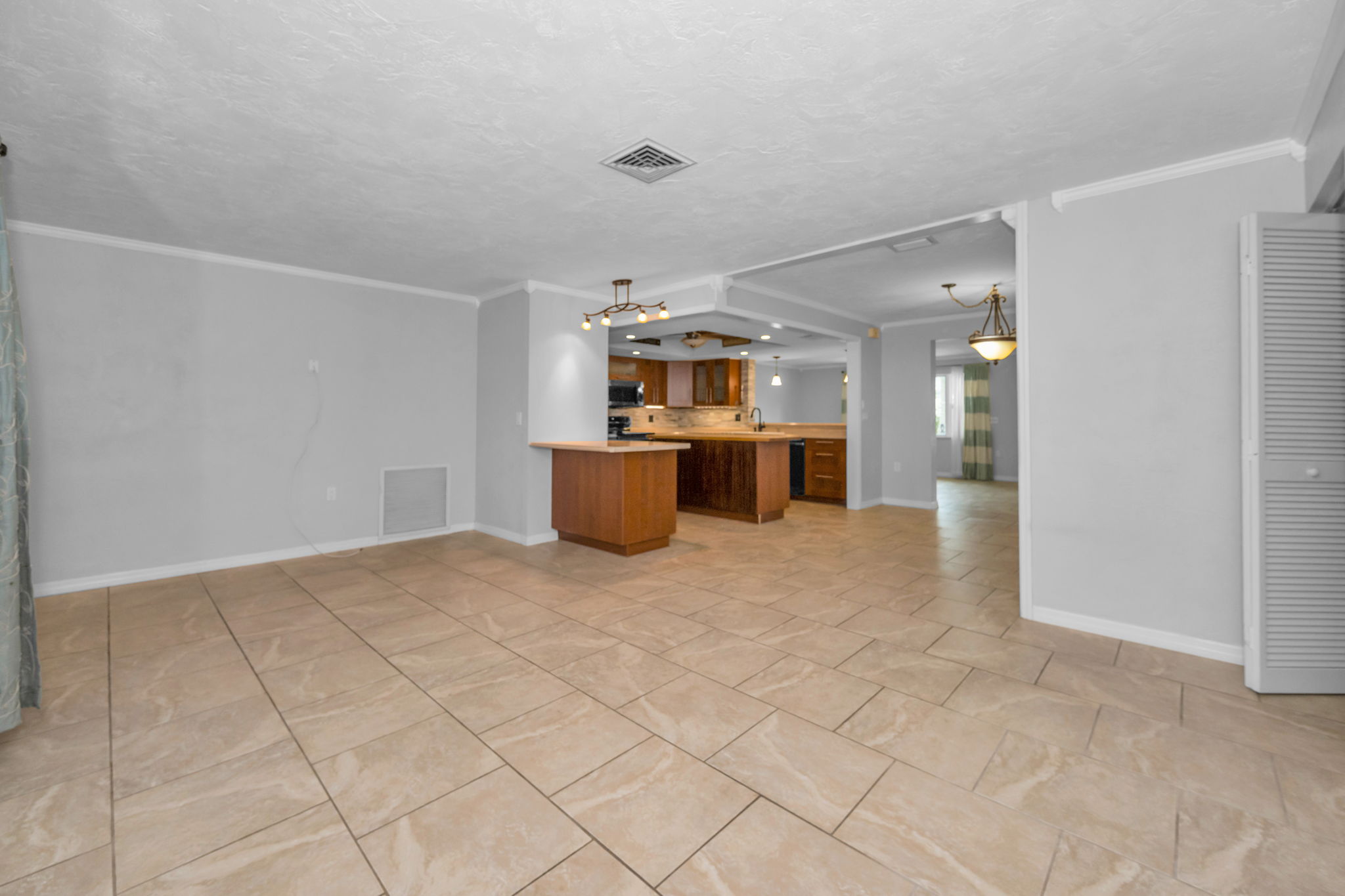 Living Room4
