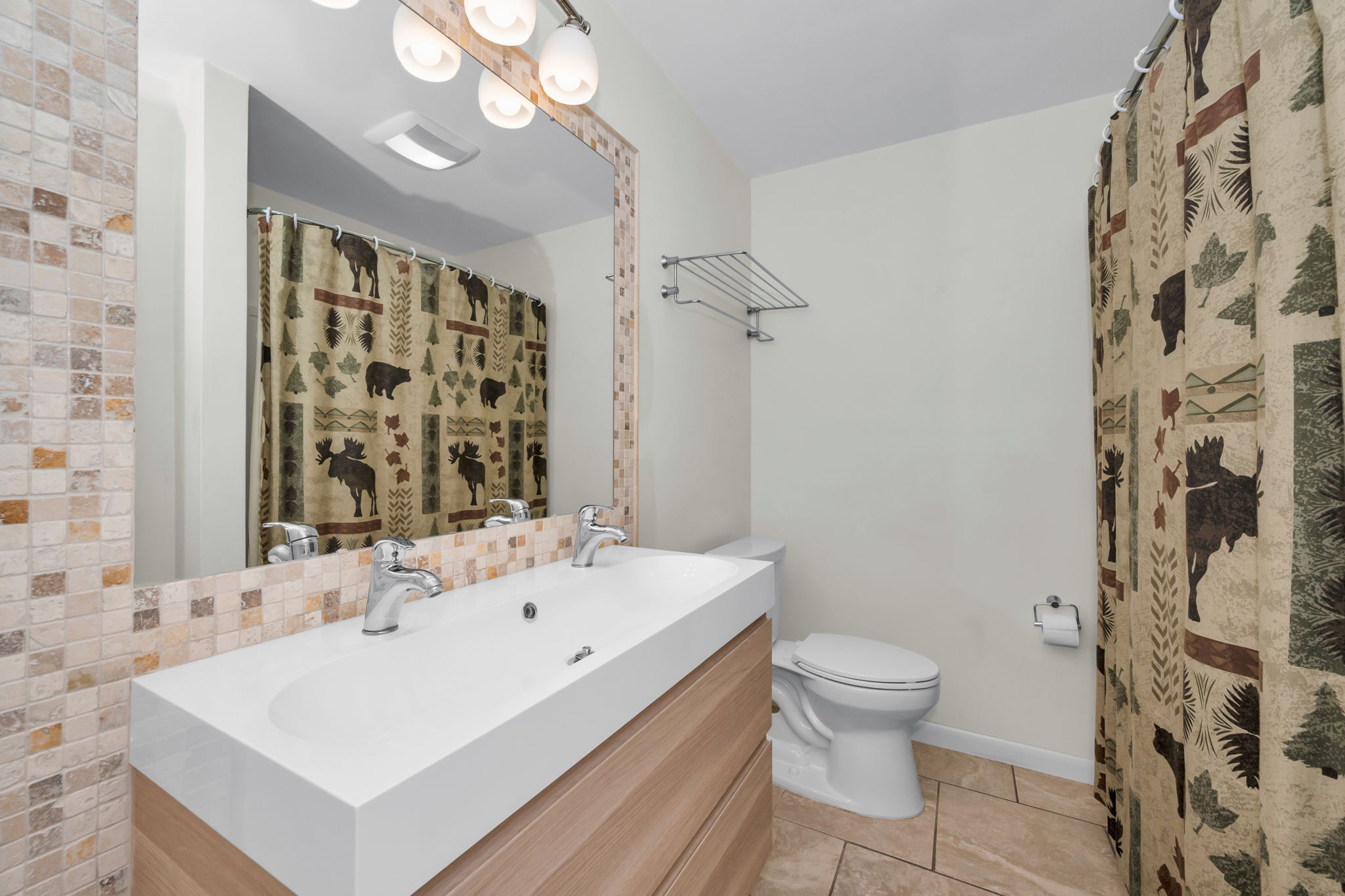 Bathroom2