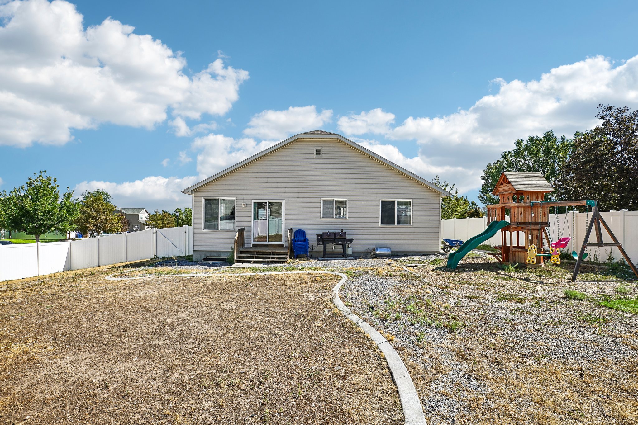 S Pascall Bay-S2708-039.jpg