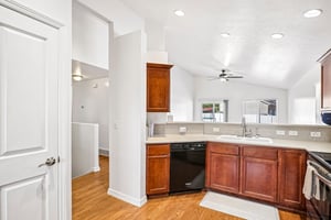 S Pascall Bay-S2708-013.jpg