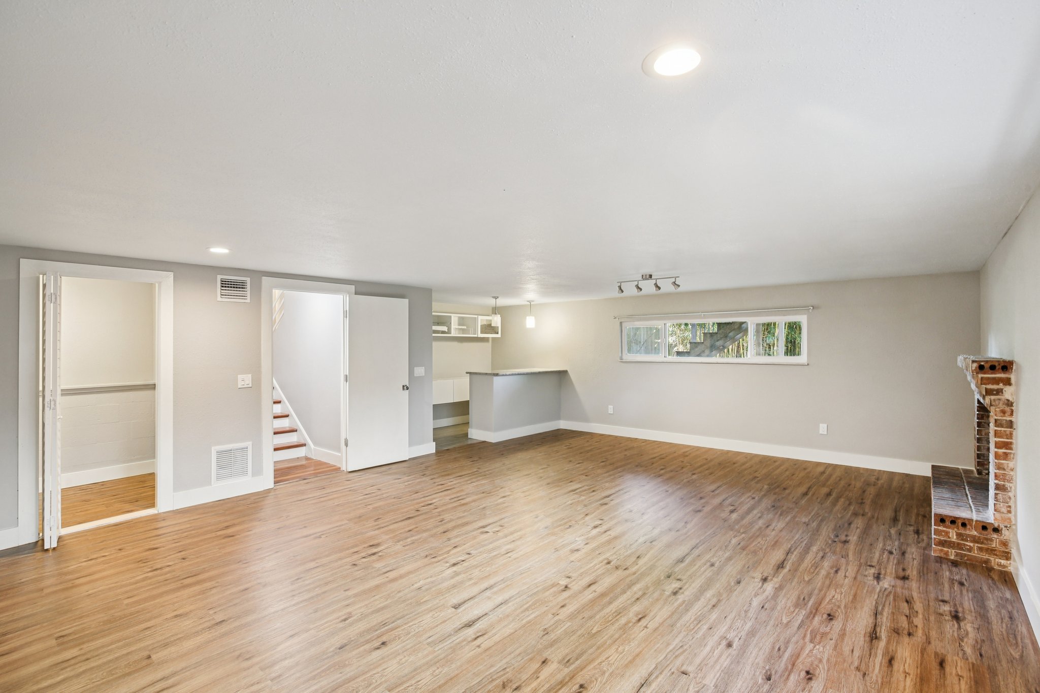 86th Ave-S2203-009.jpg