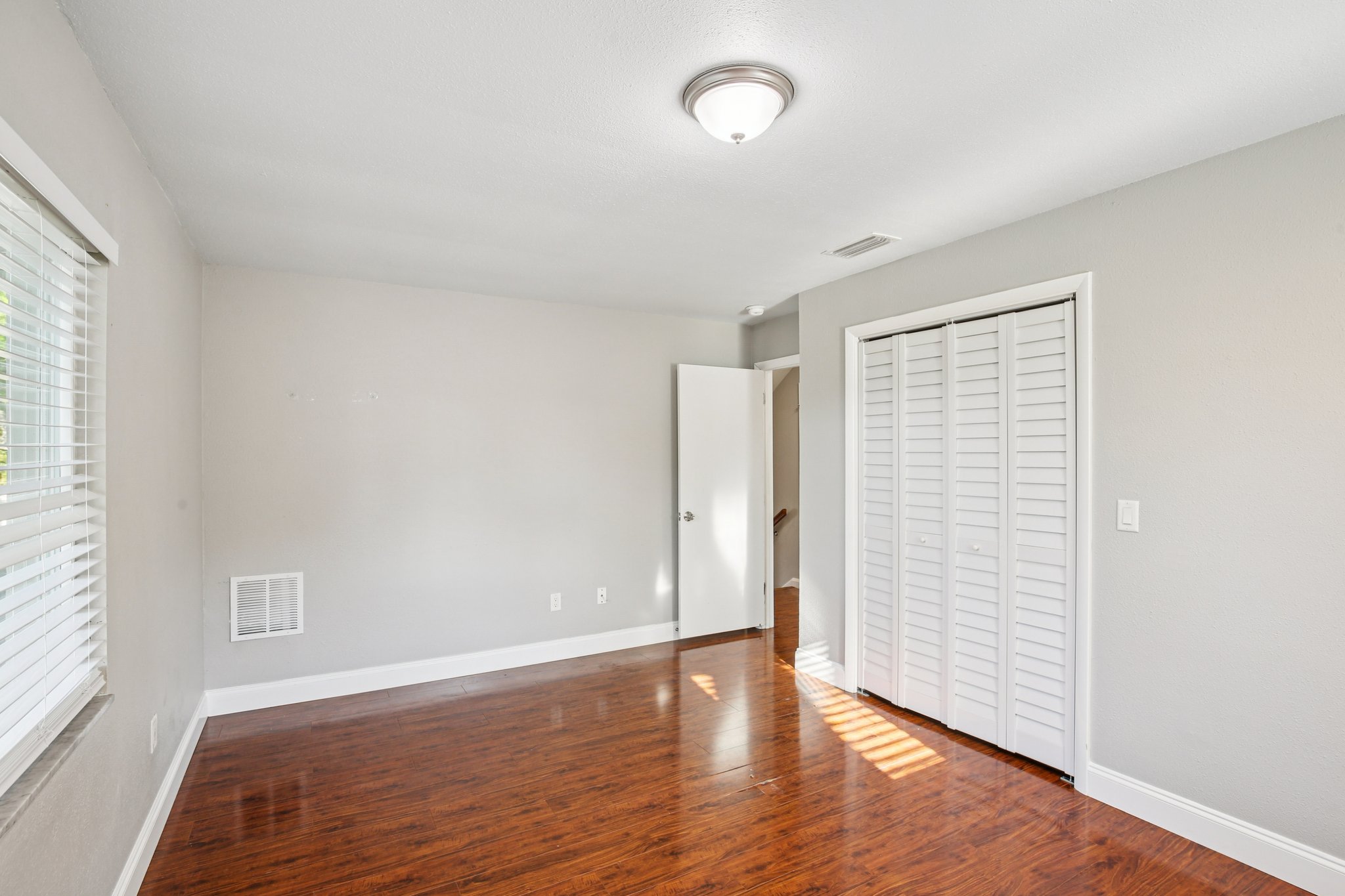 86th Ave-S2203-033.jpg