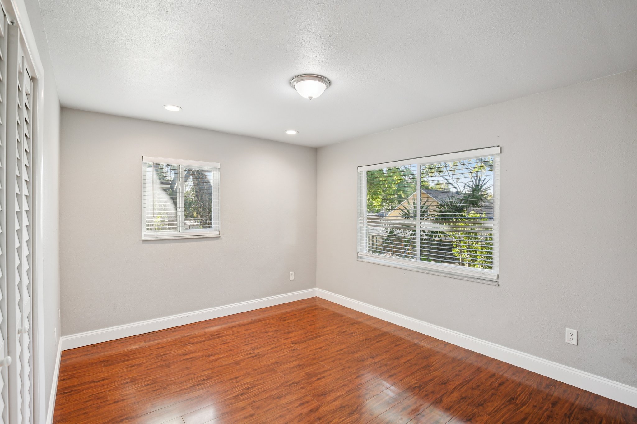 86th Ave-S2203-035.jpg