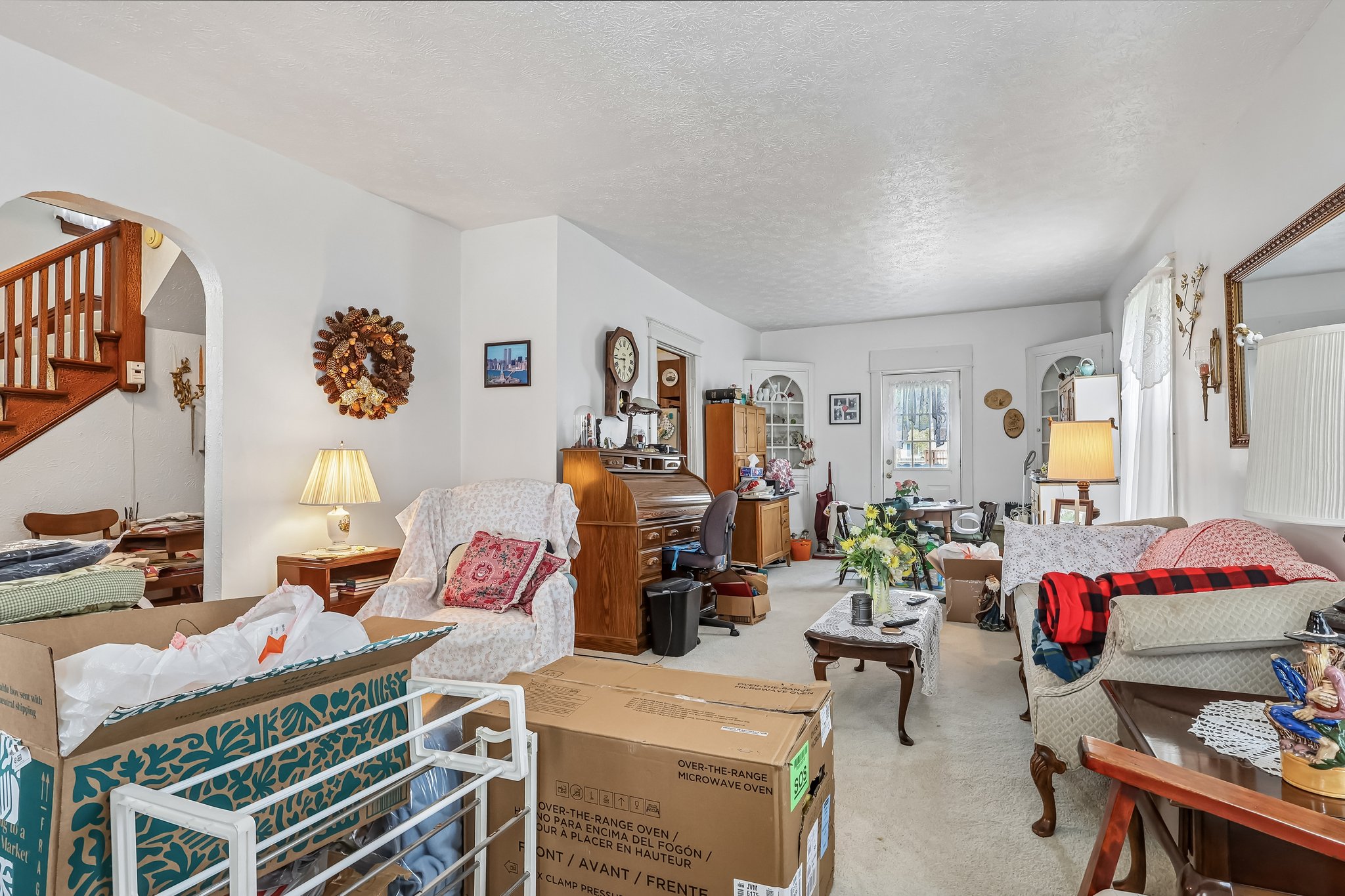 E 28th St-S2504-004.jpg