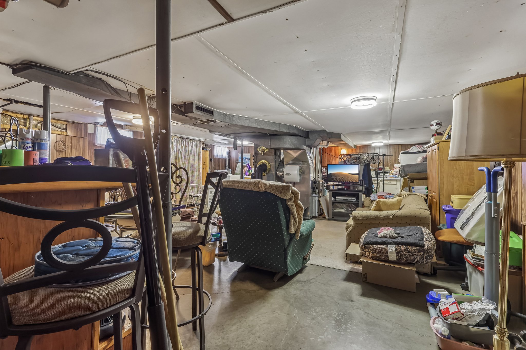 E 28th St-S2504-027.jpg