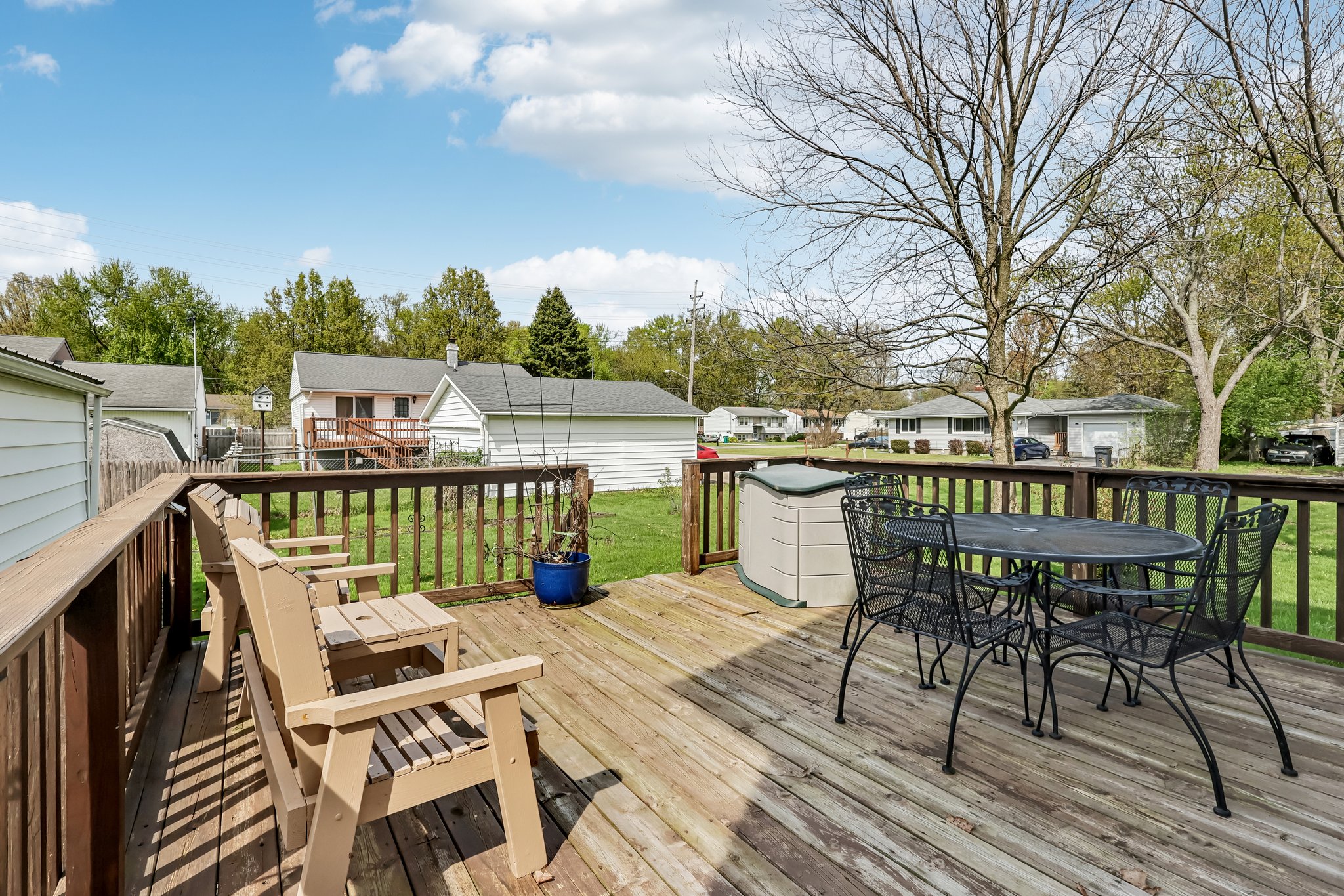 E 28th St-S2504-031.jpg