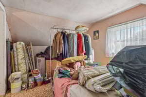 E 28th St-S2504-020.jpg