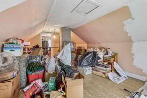 E 28th St-S2504-022.jpg