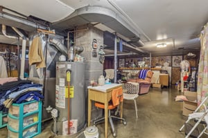 E 28th St-S2504-029.jpg