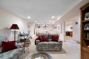  Photo 48