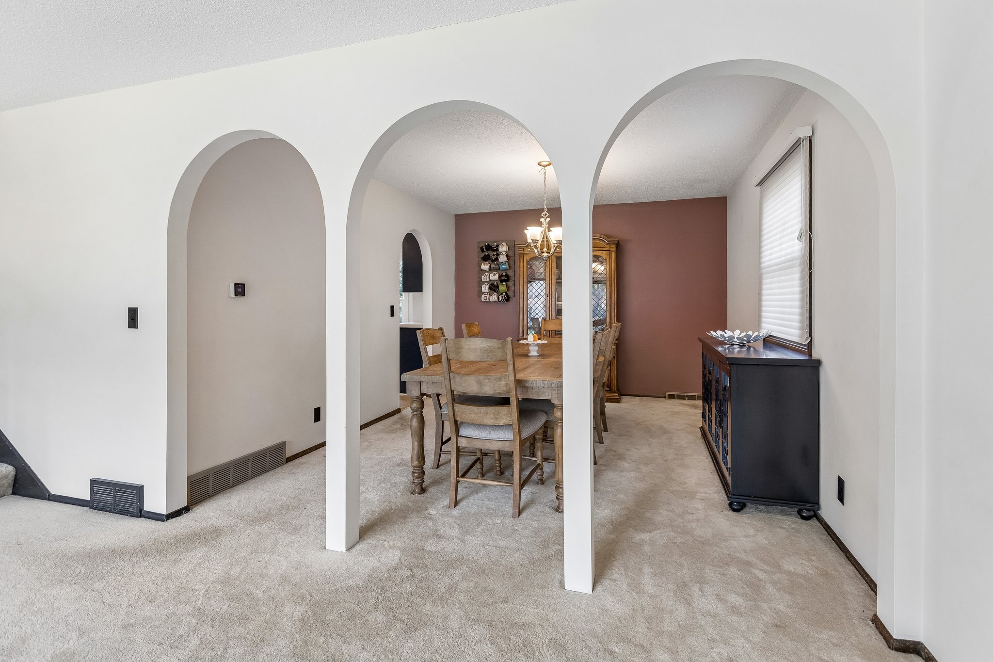  13778 Pierce St - 009.jpg