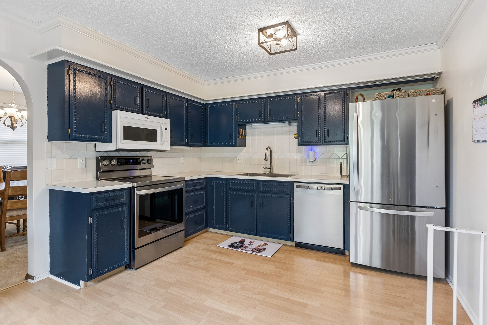  13778 Pierce St - 010.jpg