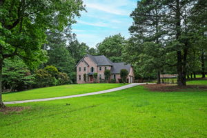  Photo 0