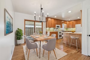 007 virtually staged.jpeg