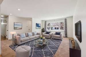 004 virtually staged.jpeg