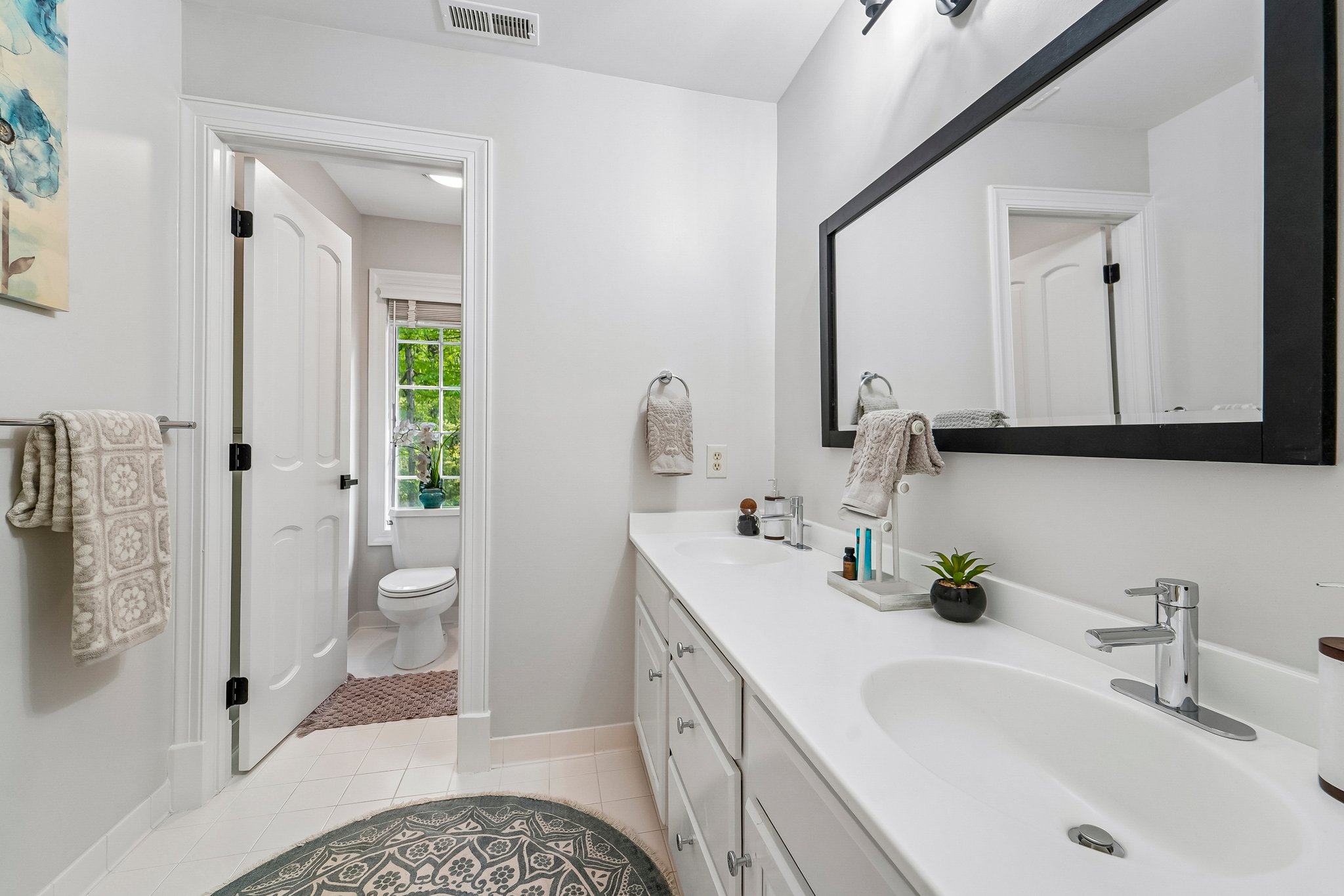 Lakeside Dr-S2404-038.jpg