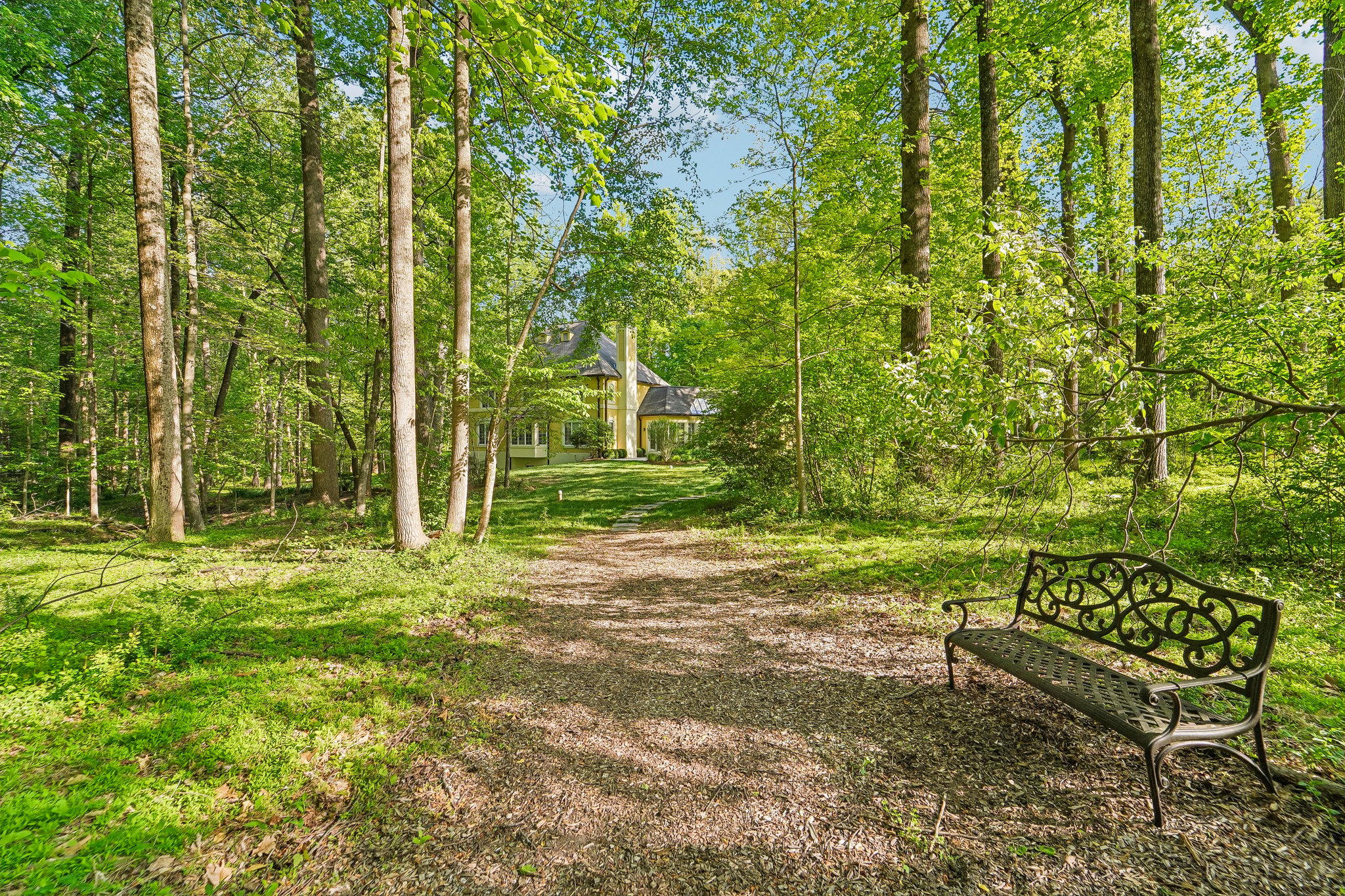 Lakeside Dr-S2404-053.jpg