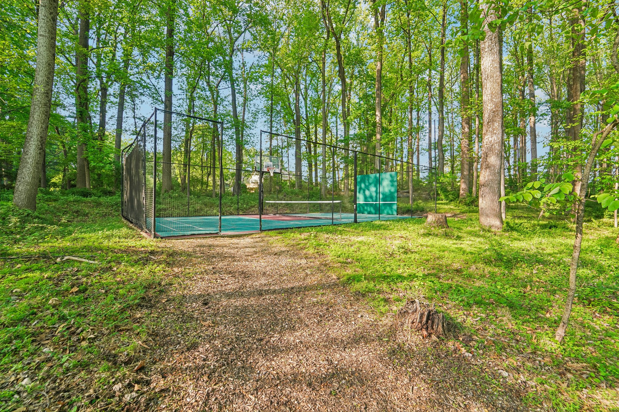 Lakeside Dr-S2404-054.jpg