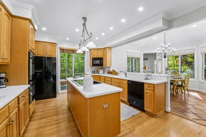 Lakeside Dr-S2404-021.jpg