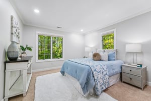 Lakeside Dr-S2404-041.jpg
