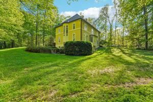 Lakeside Dr-S2404-047.jpg