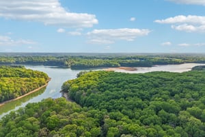 Lakeside Dr-S2404-067.jpg