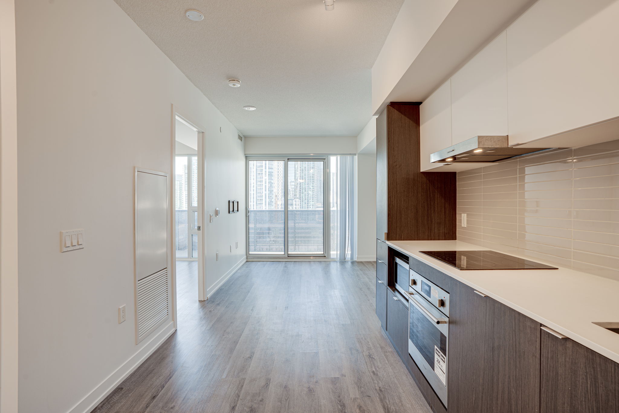 138 Downes St Unit 1512 Toronto, ON M5E 0E4