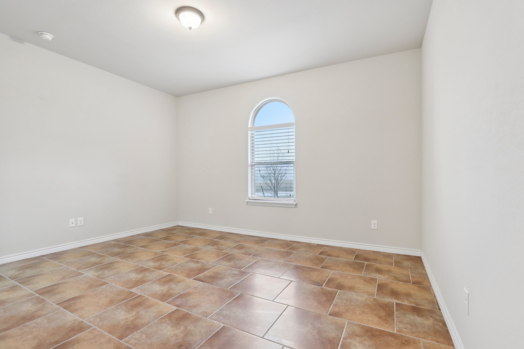 100573 - 138 Gable St, Kyle, TX 78640-047-1.jpg