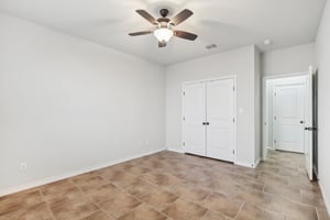 100573 - 138 Gable St, Kyle, TX 78640-040-1.jpg