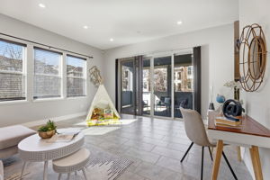 009_f8_1380 Brookline Loop