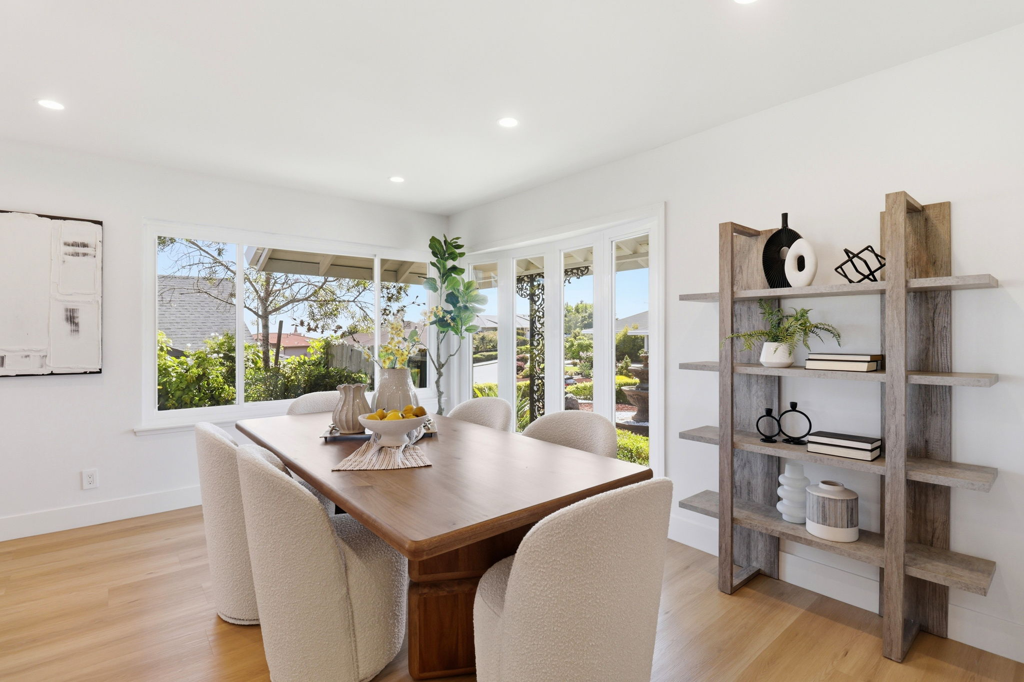 025_F8_1380 Manzanita Dr