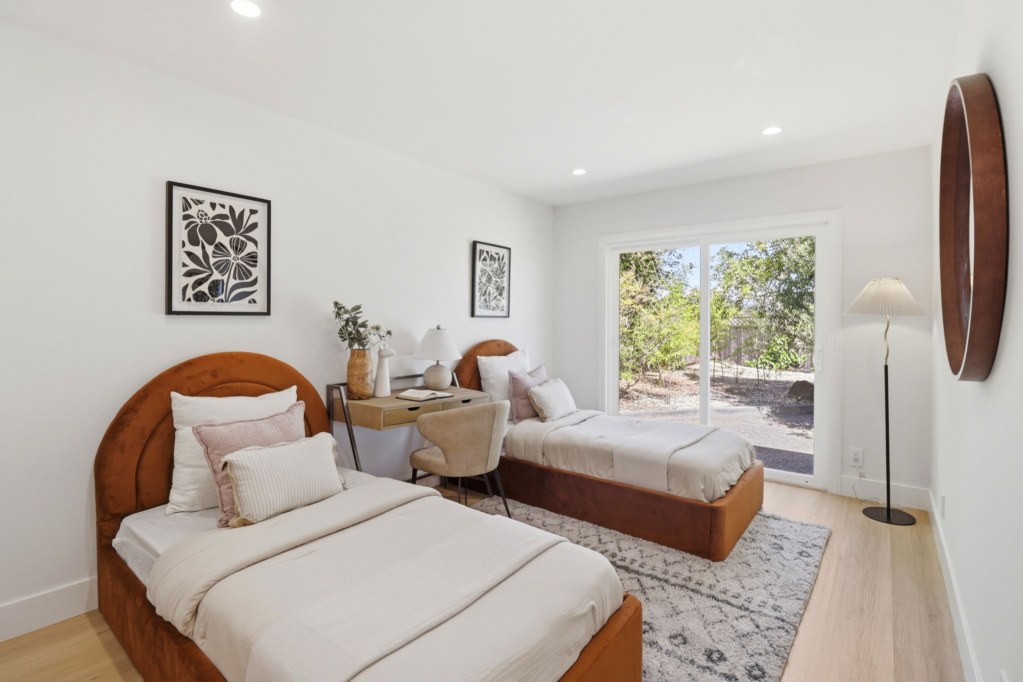 034_F8_1380 Manzanita Dr