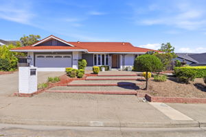 001_F8_1380 Manzanita Dr