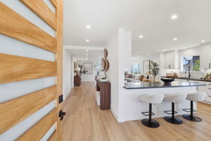 006_F8_1380 Manzanita Dr