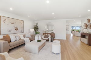 011_F8_1380 Manzanita Dr