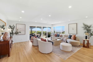 013_F8_1380 Manzanita Dr