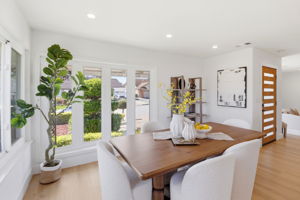 027_F8_1380 Manzanita Dr