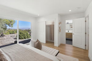 029_F8_1380 Manzanita Dr